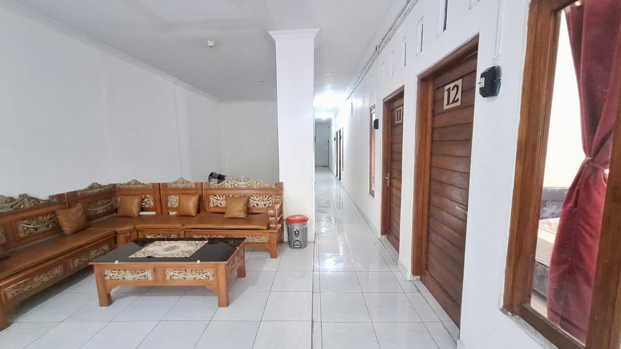 Reddoorz Syariah At Falisha Umy Ngabean Extérieur photo